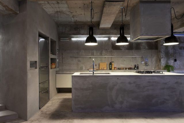 Kitchen With Decorative Plaster – Ledmain