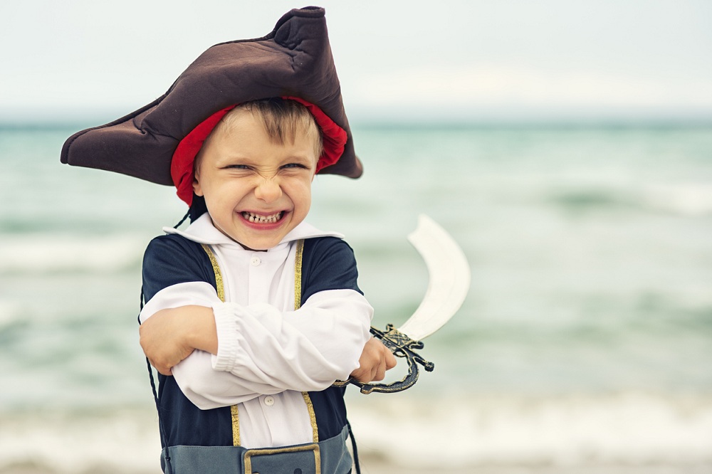 How To Sewing A Pirate Costume For Boys?